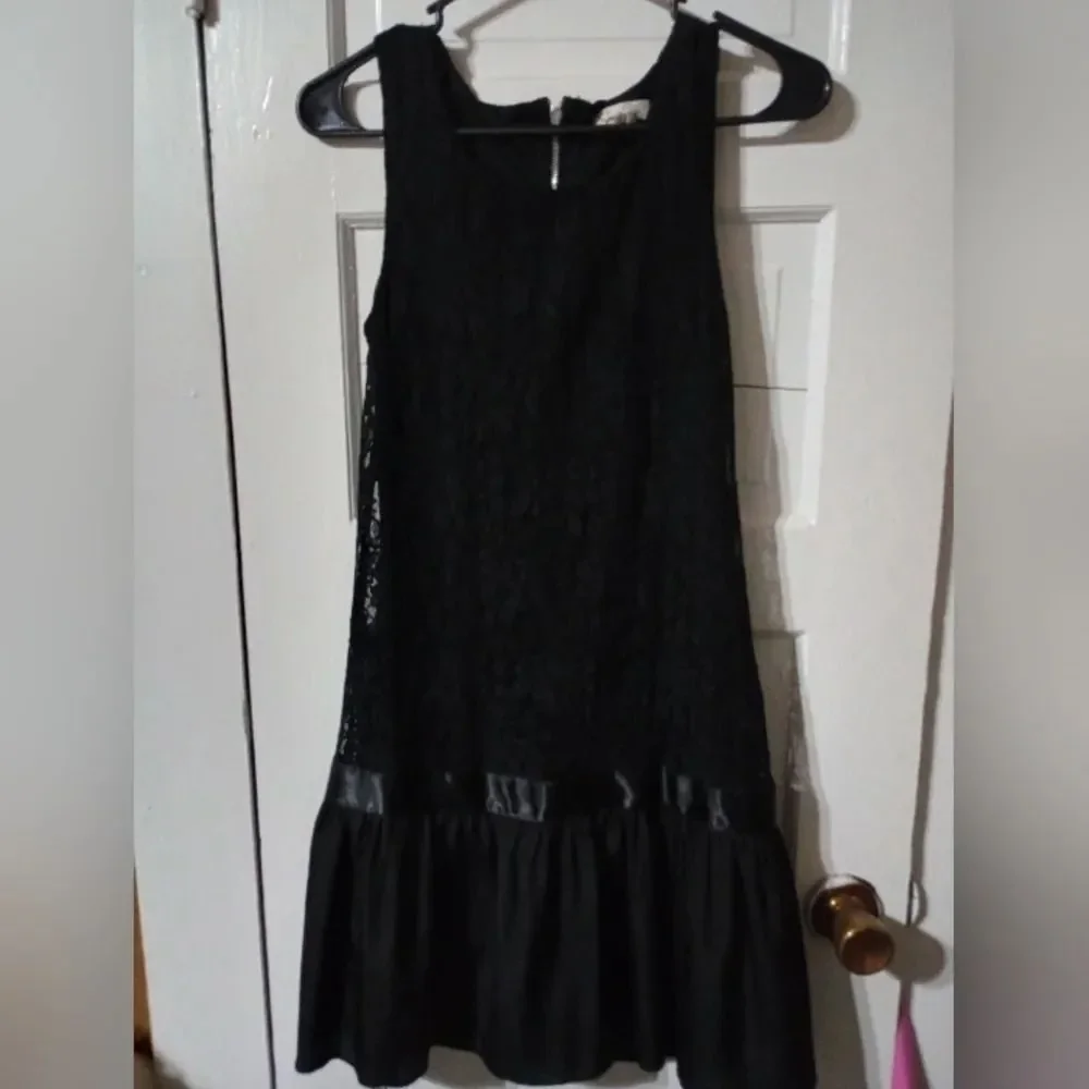 Speechless medium women's black dress Lacey (Rox049)